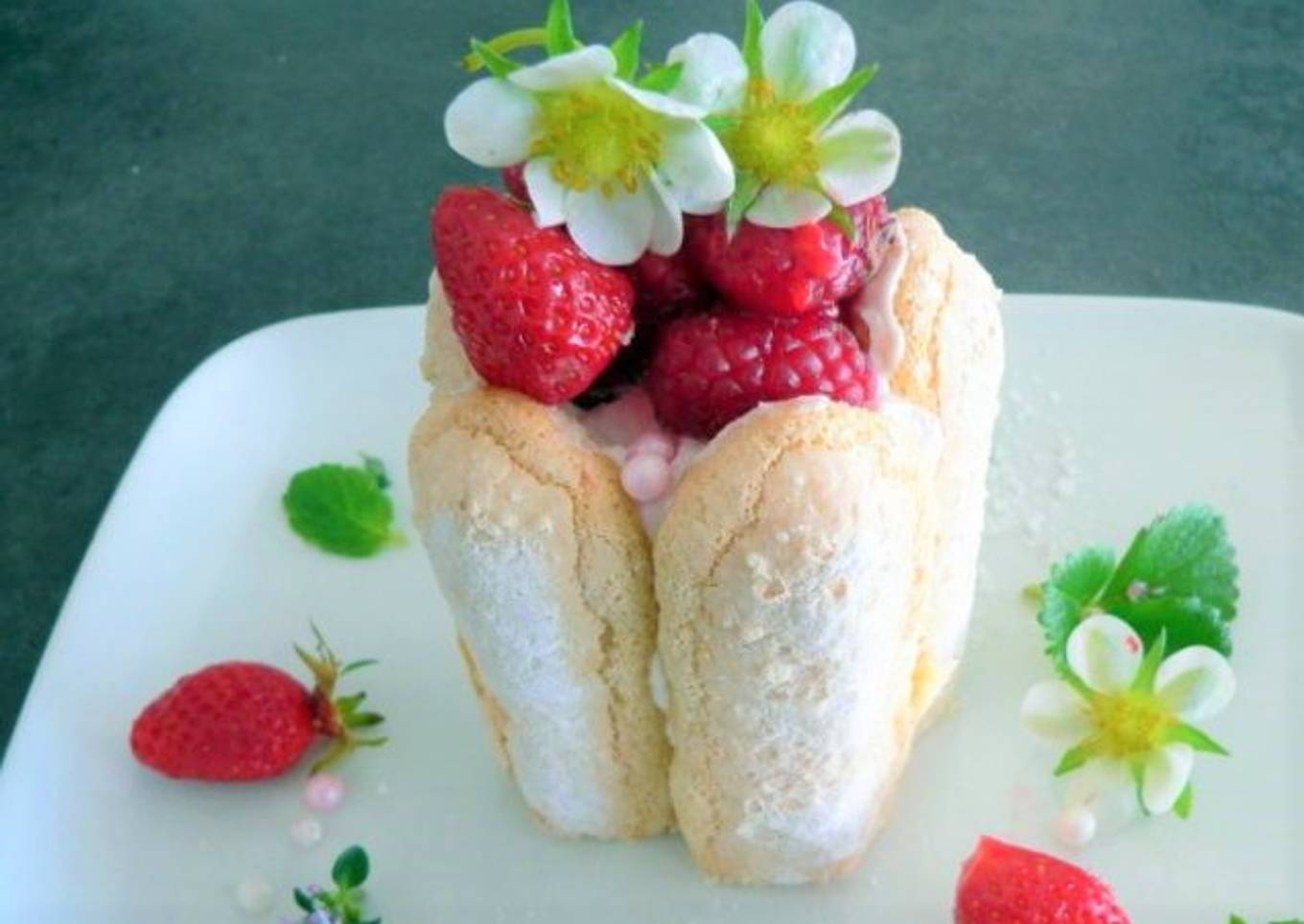 Petite charlotte mascarpone et fruits rouges