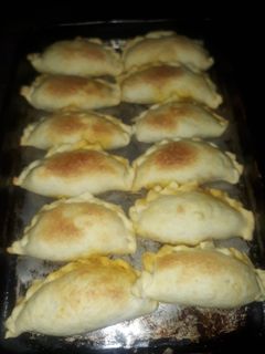 Una foto de Empanadas de pollo