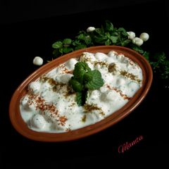 A picture of Makhana Raita.