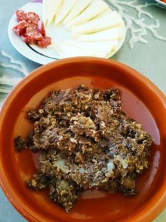 Una foto de Revuelto de Morcilla con huevo