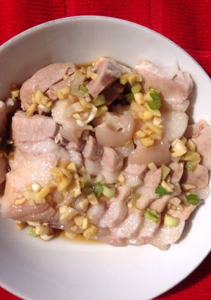 蒜泥五花肉 的食譜成品照片