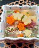 Canh khoai tây cà rốt nấu xương heo