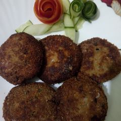 A picture of Crispy shami kabab.