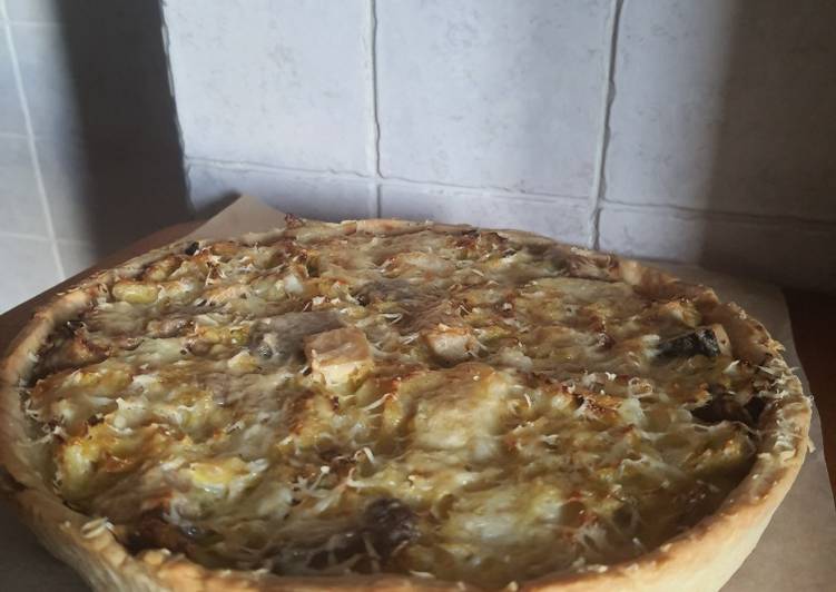 Mushroom and Cabbage Pie
