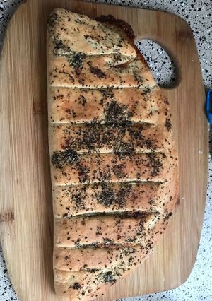 A picture of Garlic bread.