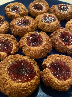 Una foto de Galletas de avena con mermelada