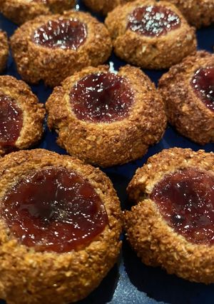 Una foto de Galletas de avena con mermelada