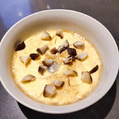 A picture of Steam Egg with Mushroom.