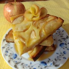 A picture of Apple cake.