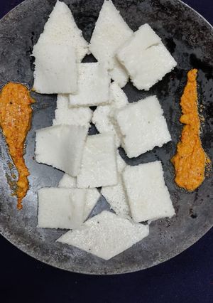 ઈદડા (Idada Recipe In Gujarati) રેસીપી મુખ્ય ફોટો