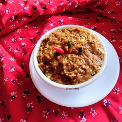 A picture of Aloo Baingan Bharta/Potato Brinjal Bharta.