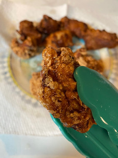 A picture of Karaage (fried chicken).