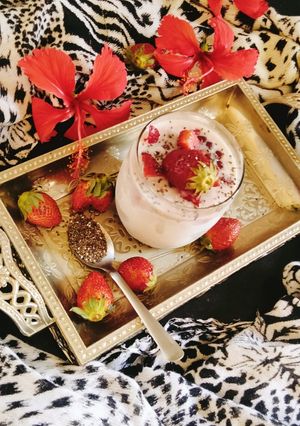 A picture of CHIA STRAWBERRY PUDDING 🍮(Vegan chia seeds pudding).