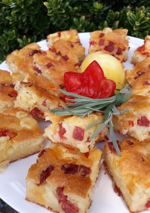 Kevert, joghurtos pite sósan 🍅 🧀🌶 recept fotója