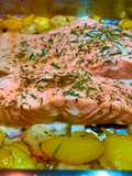 Salmone su letto di patate e topinambur