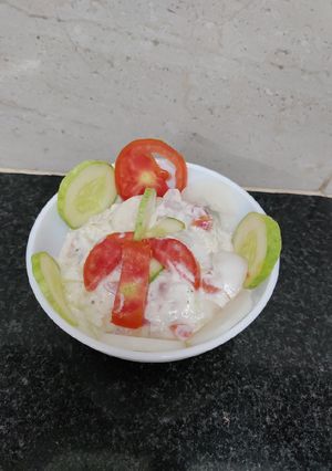 A picture of Mix veg raita.