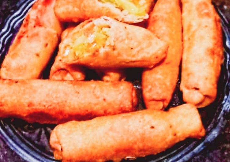 Rice and cabbage healthy spring Rolls