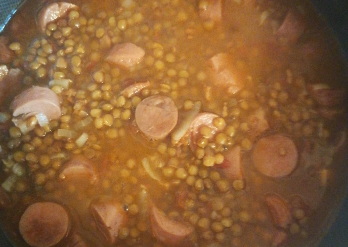 Lentejas con salchicha