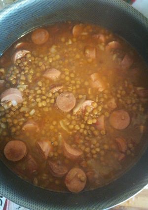 Una foto de Lentejas con salchicha