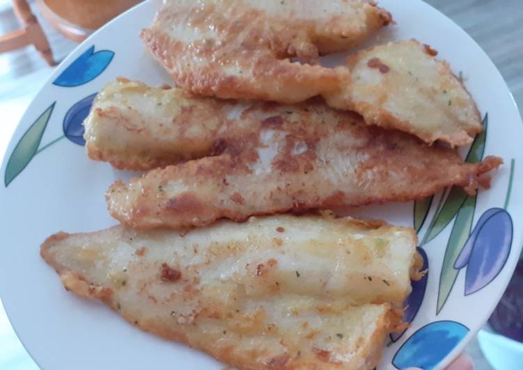 Filete de merluza frita