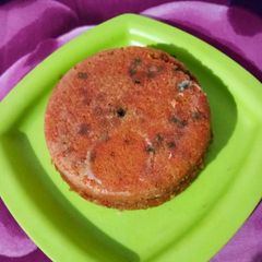 A picture of Semolina Beetroot Steamed Cake.