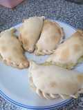 Empanada de queso y cebolla