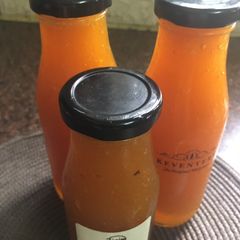 A picture of Apricot jam.