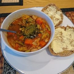 A picture of Tuscan Bean Soup.
