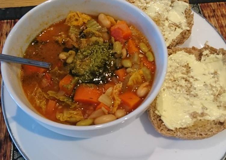 Homemade Tuscan Bean Soup