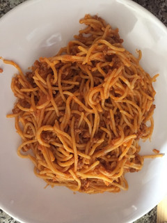 Una foto de Spaghetti con carne y tomate