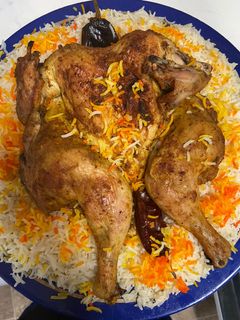 صورة لوصفة رز ودجاجة مشوية بالفرن