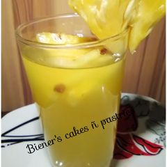A picture of Pineapple juice.