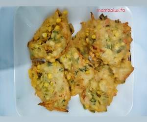 Praktis Menyajikan Bakwan Jagung Crispy Yummy Mantul Praktis Menyajikan Bakwan Jagung Crispy Yummy Mantul
