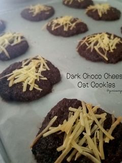 Foto resep 111. Dark Choco Cheese Oat Cookies