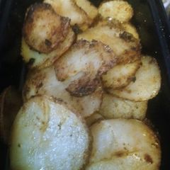 A picture of Fried Tater Rounds.