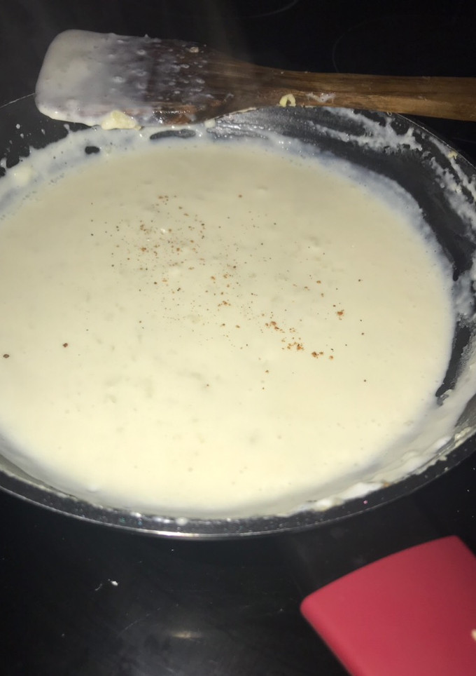 Una foto de Bechamel/Salsa bechamel