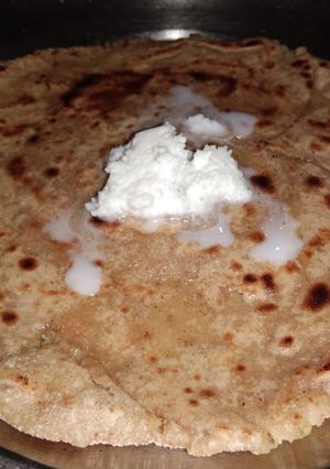 A picture of Aloo ka Parantha.
