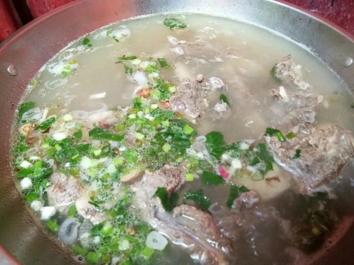 Langkah Gampang Membikin Resep Sop tulang sapi yang Enak Banget Anti Ribet, Mantap Sekali