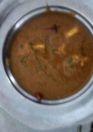 A picture of Paneer do pyaza.