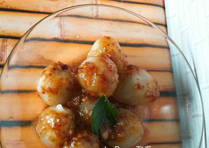 Resep Cilok Isi Saus Kacang Manis Pedas yang Enak Banget