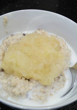 A picture of Easy Microwave Porridge.
