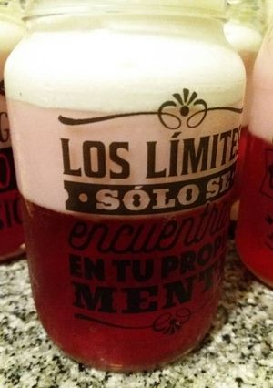 Una foto de Postre Tricolor en Frascos