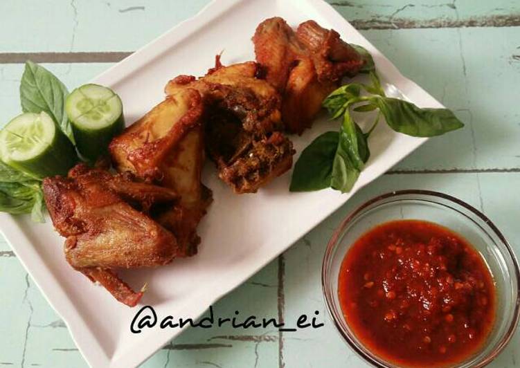 Ayam Goreng Ungkep