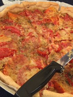 Une photo de Tarte tomate, moutarde et brebis