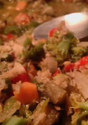 Una foto de Merluza desmenuzada con vegetales