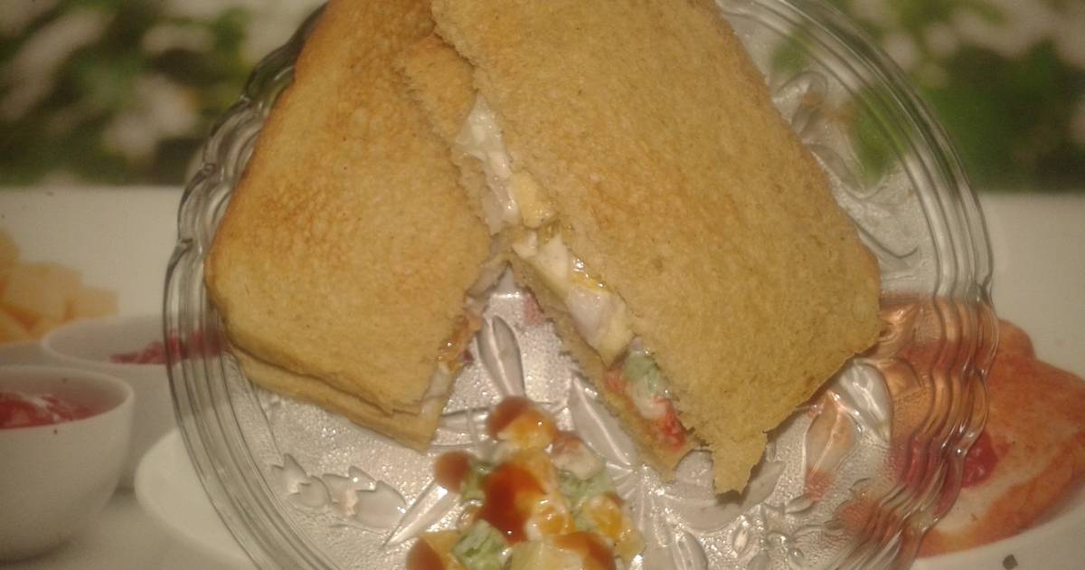 Healthy Brown Bread Sandwich Recipe by rtmanchanda Cookpad