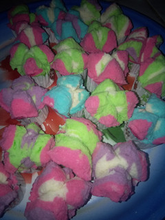 Foto resep Bolu kukus warna warni