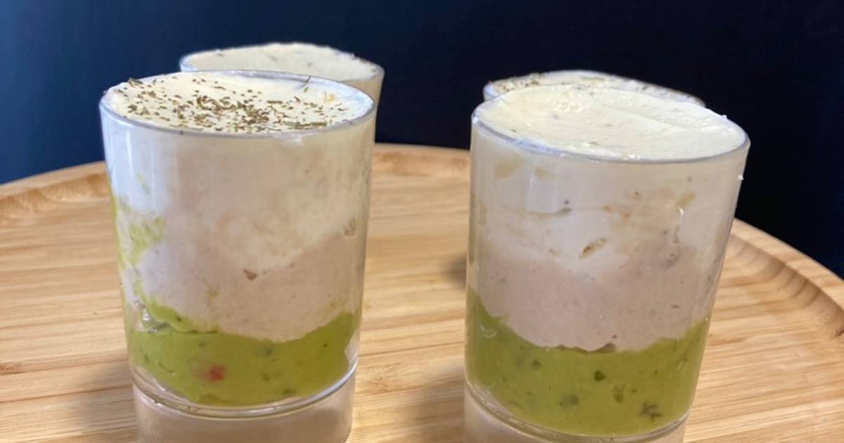 Verrine avocat-thon-crème ail et fines herbes 🌿 de Cooking_mela - Cookpad