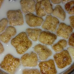 A picture of Chocos.