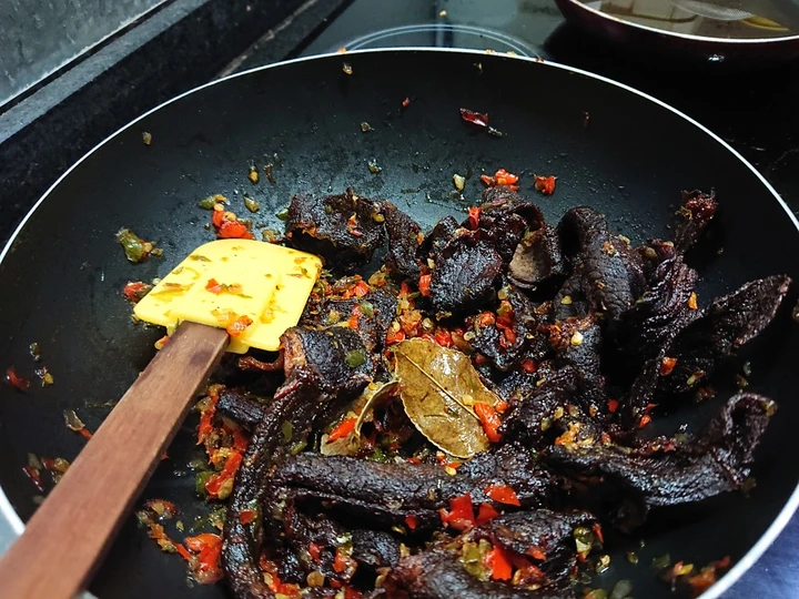Cara Mudah Membuat Resep Dendeng Kering Balado yang Menggugah Selera Anti Ribet, Bikin Ngiler